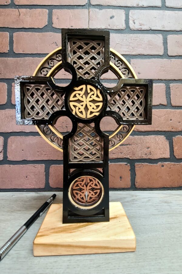 Celtic style cross